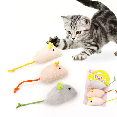 Plush Catnip Mouse Cat Toy para gatos interativos de interior Kitten Play Estilo popular e função interativa
